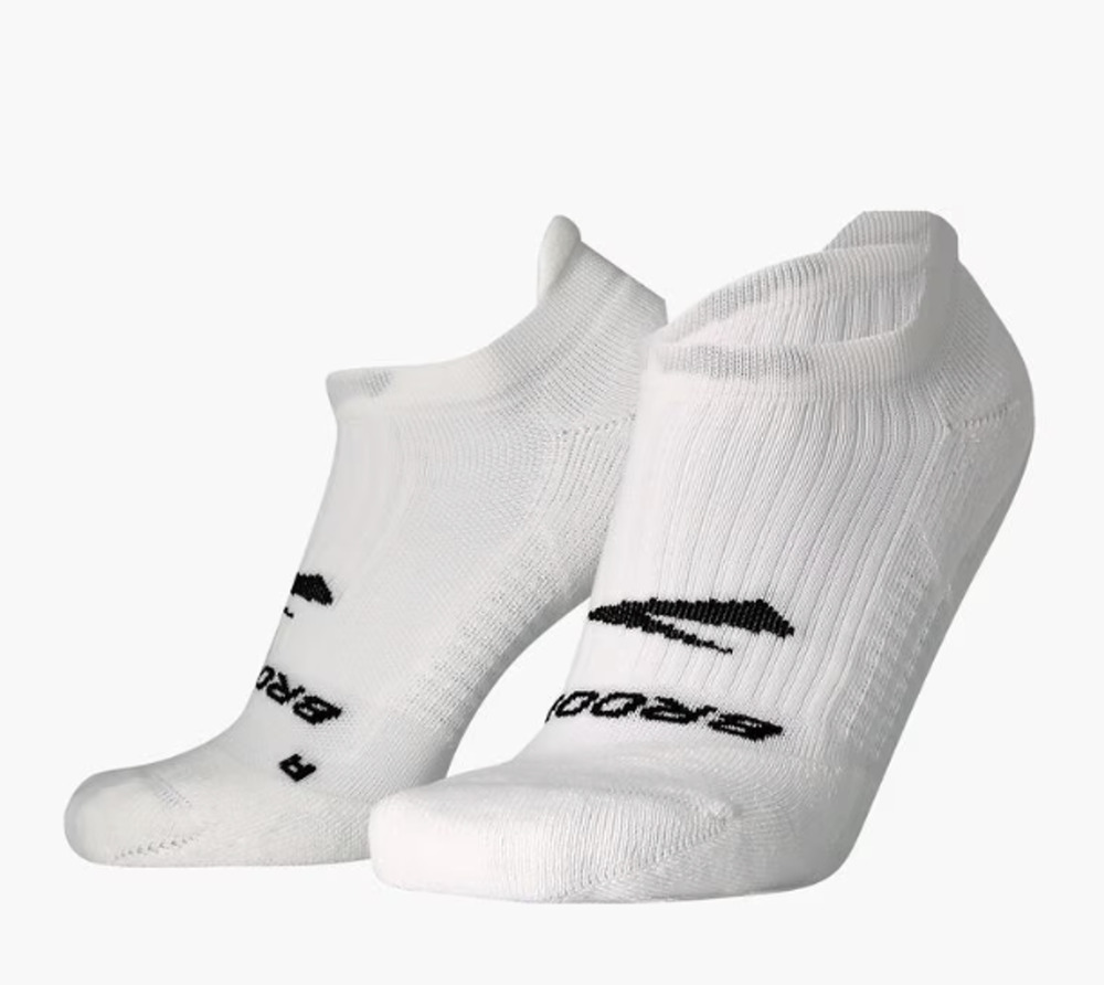 Brooks Unisex Size Medium Ghost White No Show Socks 1 Pair OS37-3